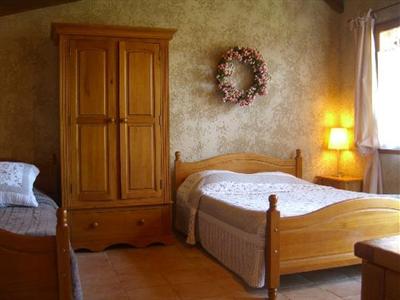 фото отеля Auberge Les Myrtilles Hotel Foix