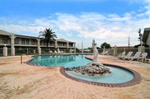 фото отеля Americas Best Value Inn-Beaumont I-10