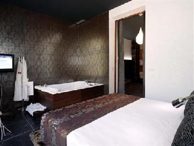 фото отеля Petit Palace Museum Hotel