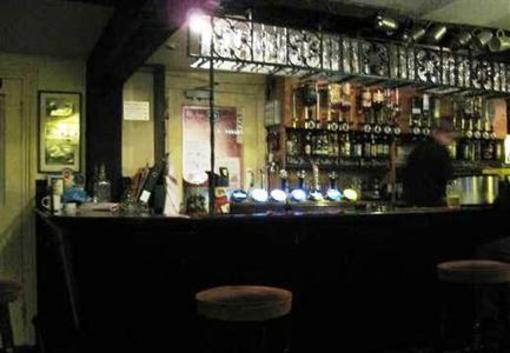 фото отеля The Greyhound Inn Wadhurst