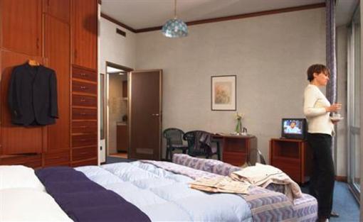 фото отеля Residence Loreto Milan