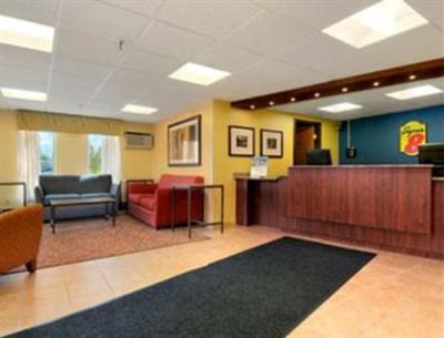 фото отеля Super 8 Milwaukee West