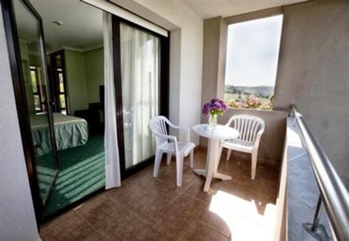 фото отеля Hotel Tereñes Costa Ribadesella