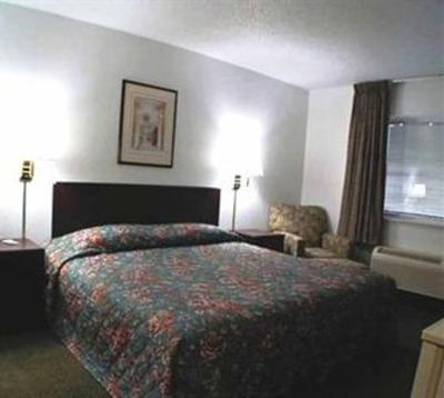 фото отеля Hollywood Inn & Suites