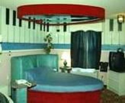 фото отеля Hollywood Inn & Suites