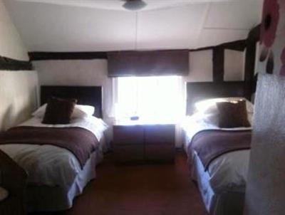 фото отеля Ship Stores Guest House