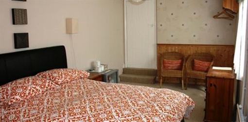 фото отеля Ship Stores Guest House