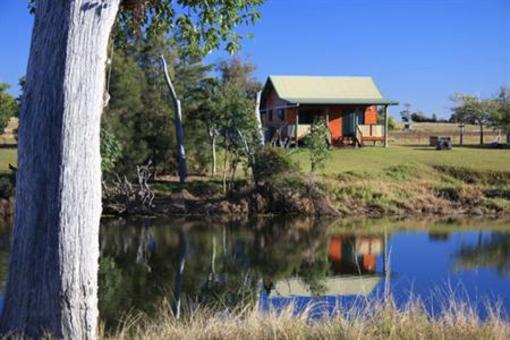 фото отеля Henderson Park Farm Retreat Bondoola
