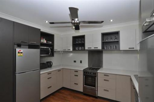 фото отеля Henderson Park Farm Retreat Bondoola