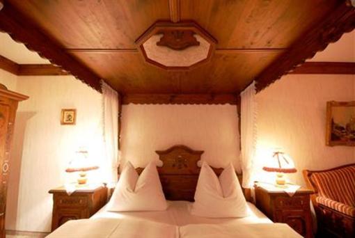 фото отеля Hotel Gondel Altenkunstadt