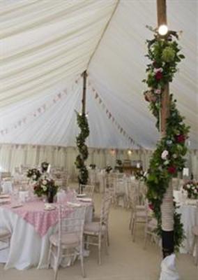 фото отеля Inn For All Seasons Burford