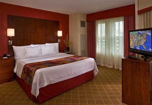 фото отеля Residence Inn Alexandria Old Town South at Carlyle