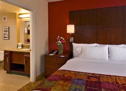 фото отеля Residence Inn Alexandria Old Town South at Carlyle