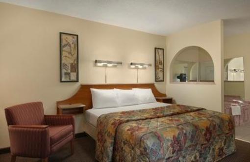 фото отеля Red Roof Inn Clarksville