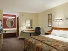 фото отеля Red Roof Inn Clarksville