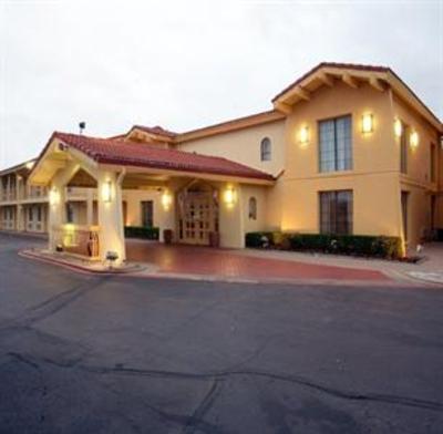 фото отеля La Quinta Inn Dallas Grand Prairie Irving