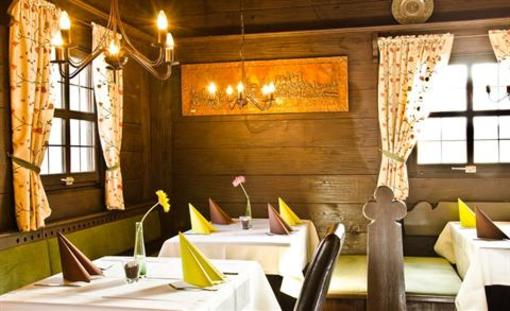 фото отеля Hotel-Restaurant Schwarzer Adler