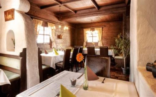 фото отеля Hotel-Restaurant Schwarzer Adler