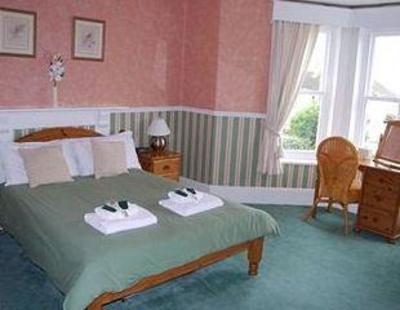 фото отеля The Village Inn