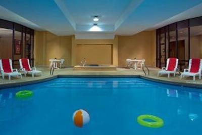 фото отеля Holiday Inn Missoula Downtown At The Park