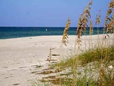 фото отеля Barefoot Beach Resort