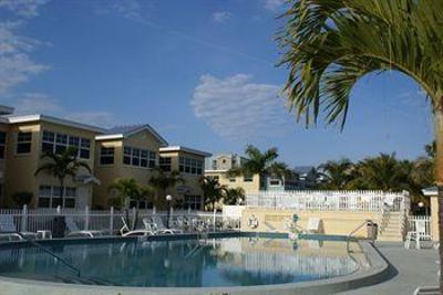 фото отеля Barefoot Beach Resort