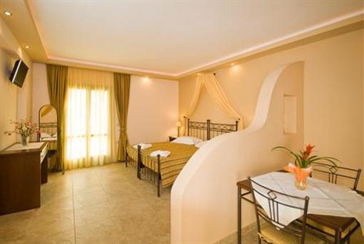 фото отеля Anassa Deluxe Suites