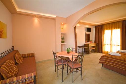 фото отеля Anassa Deluxe Suites