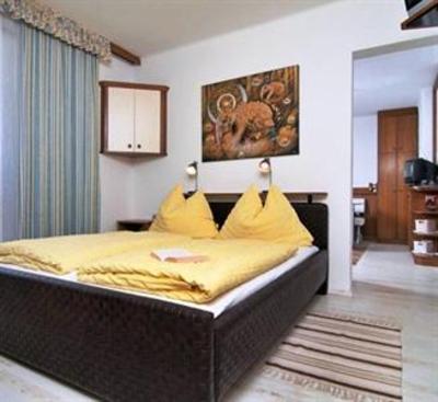 фото отеля Appartements-Pension ERNA