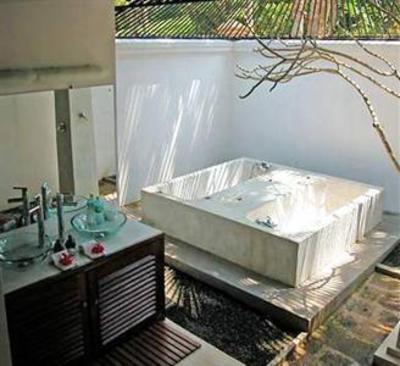 фото отеля Apa Villa Thalpe