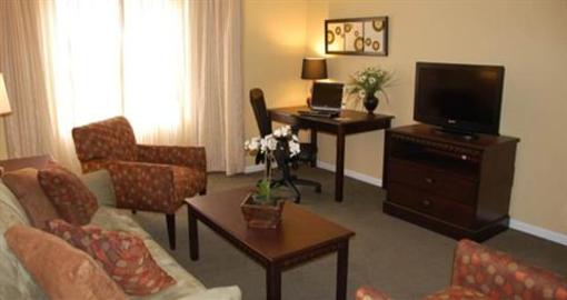 фото отеля Ambassador Inn & Luxury Suites