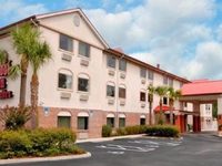 Red Roof Inn & Suites Ocala