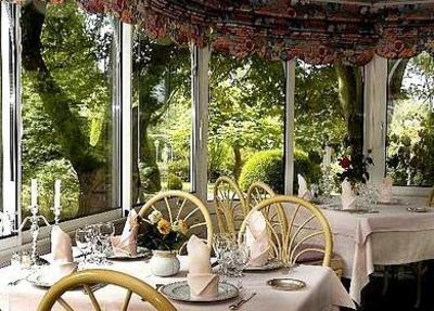 фото отеля L'Hermitage Hotel Buzancais