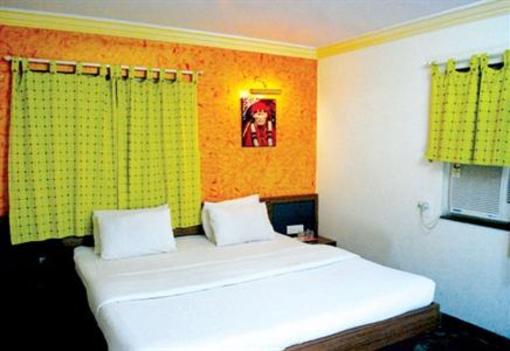 фото отеля Hotel Sai Sahavas