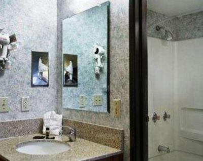 фото отеля Travelodge Davenport