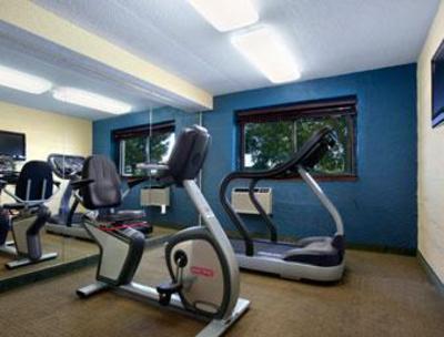 фото отеля Travelodge Davenport