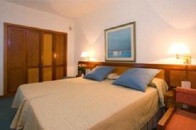фото отеля Los Fariones Hotel
