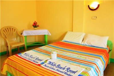фото отеля White Beach Lodge & Restaurant
