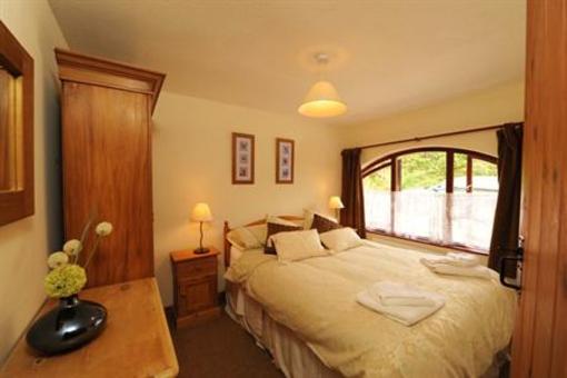 фото отеля Drewstone Farm holiday Cottage South Molton