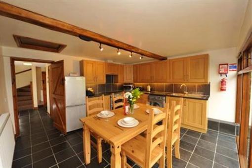 фото отеля Drewstone Farm holiday Cottage South Molton