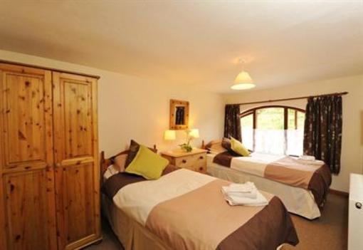 фото отеля Drewstone Farm holiday Cottage South Molton