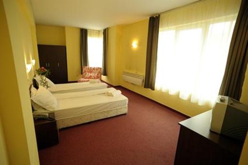 фото отеля Bon Voyage Hotel Alexander