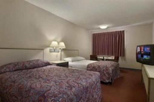 фото отеля Red Roof Inn Toledo Maumee