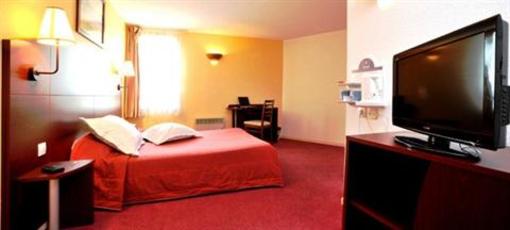 фото отеля Kyriad Hotel Chateauroux