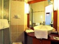 Kyriad Hotel Chateauroux