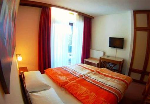 фото отеля Hotel Canin