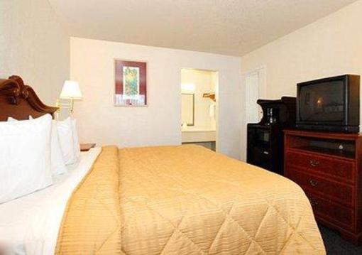 фото отеля Quality Inn Weeki Wachee