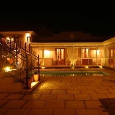 фото отеля Dark Chocolate Guest House Cape Town
