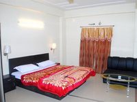 Hotel Tara Grand Agra