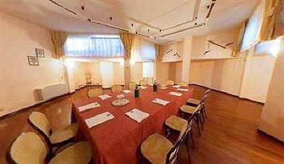 фото отеля Hotel Gentile Da Fabriano